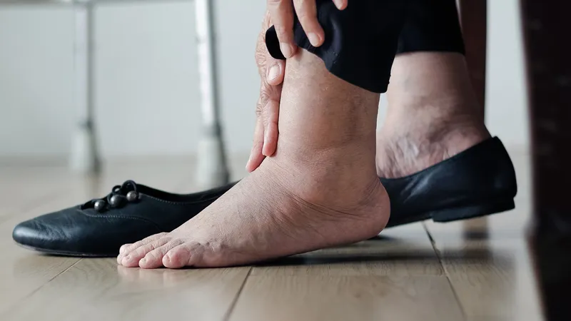 Khi Nào Cần Đi Khám Bác Sĩ